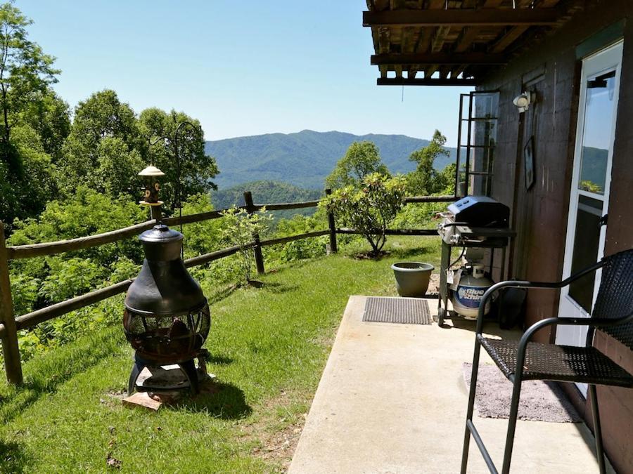Alpine Inn Little Switzerland Dış mekan fotoğraf