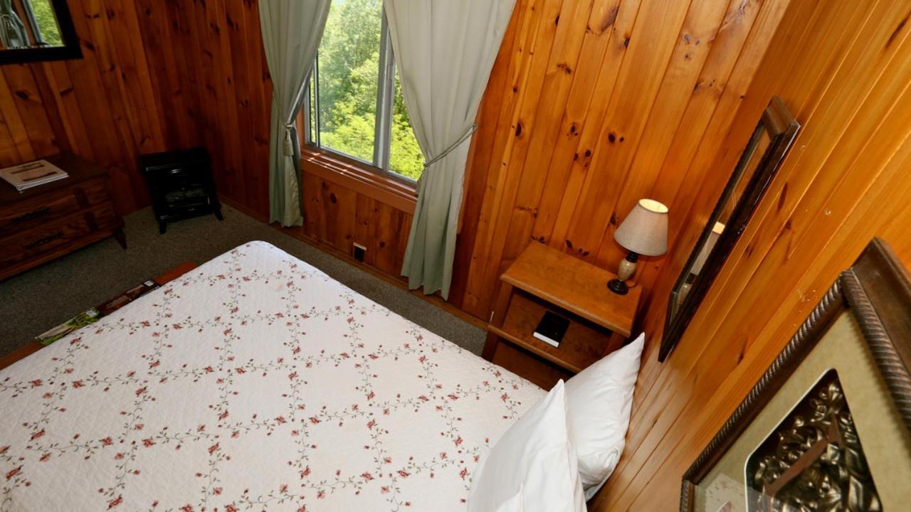 Alpine Inn Little Switzerland Dış mekan fotoğraf
