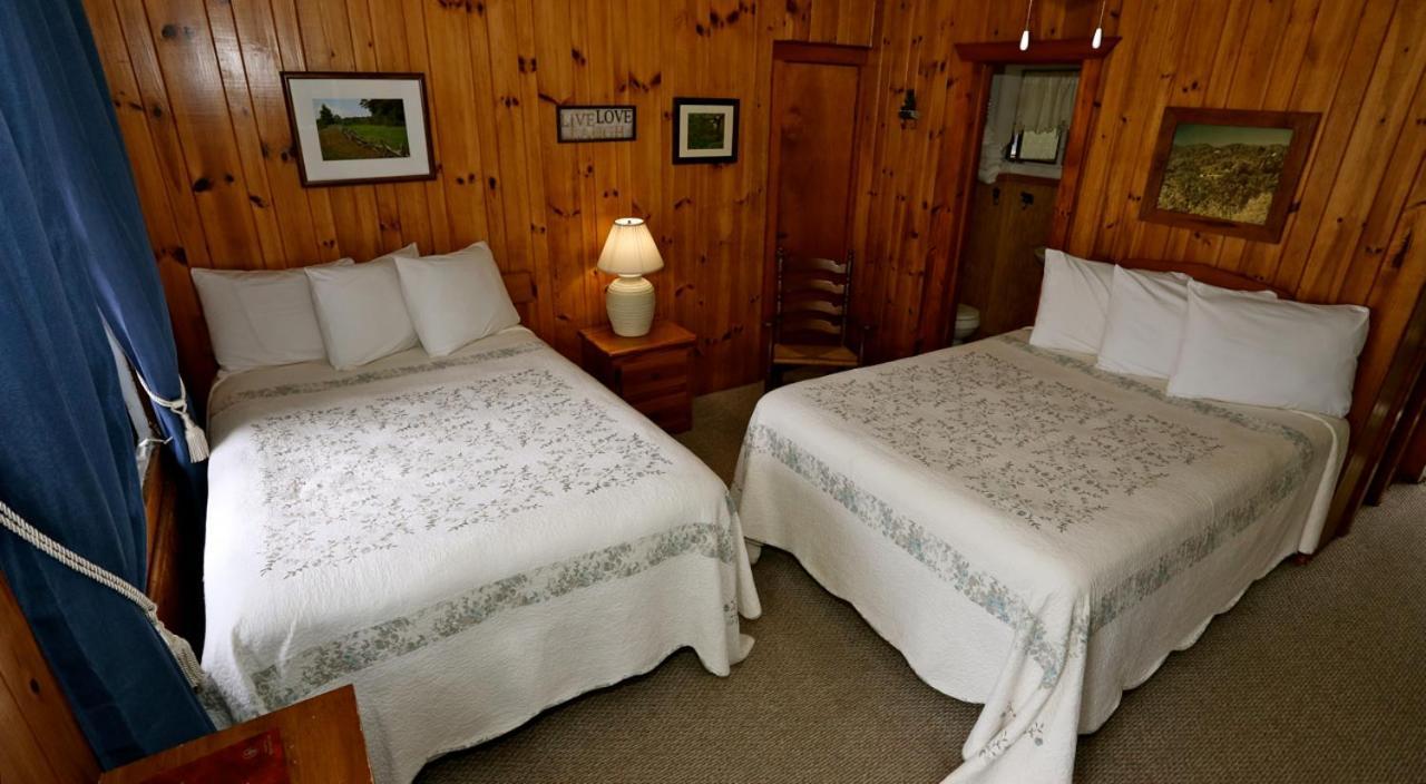 Alpine Inn Little Switzerland Dış mekan fotoğraf